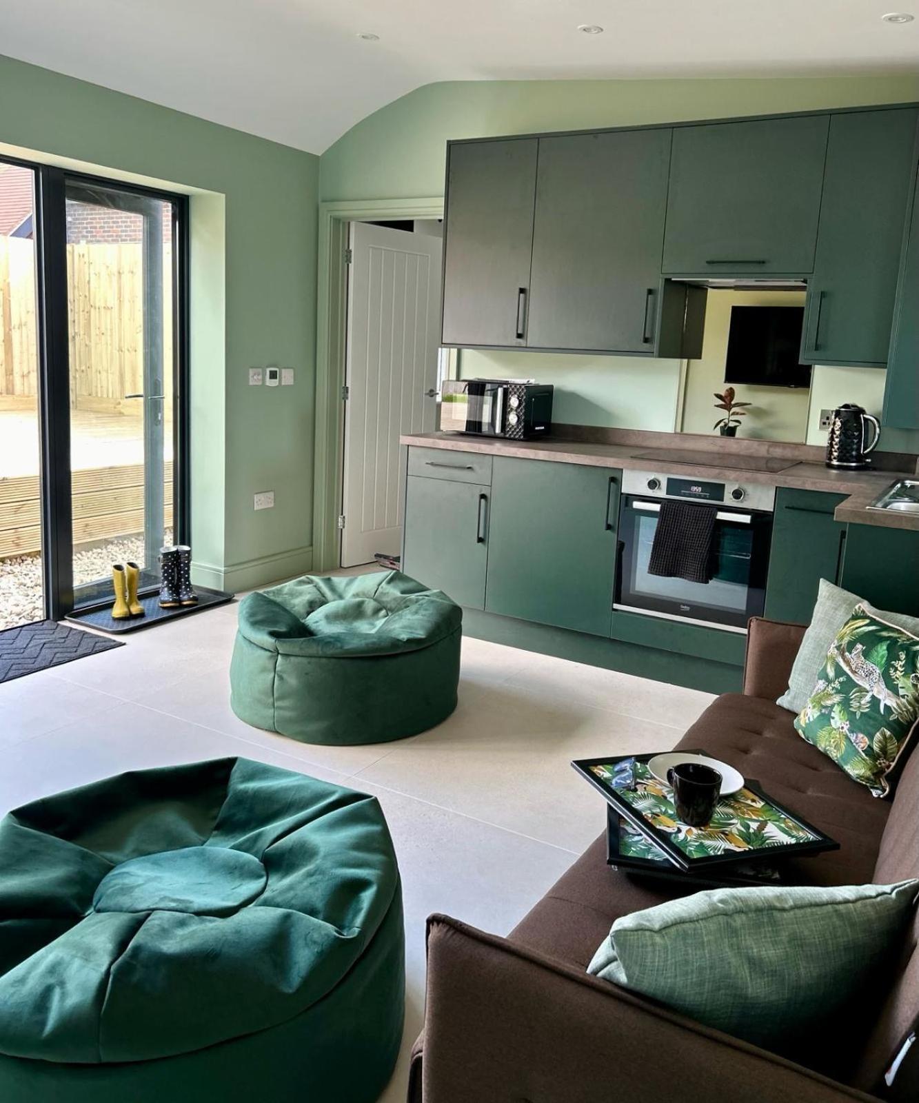 White Oaks Sussex Villa Twineham ภายนอก รูปภาพ